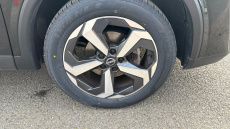 Nissan Qashqai 1.3 DiG-T MH N-Connecta 5dr Petrol Hatchback